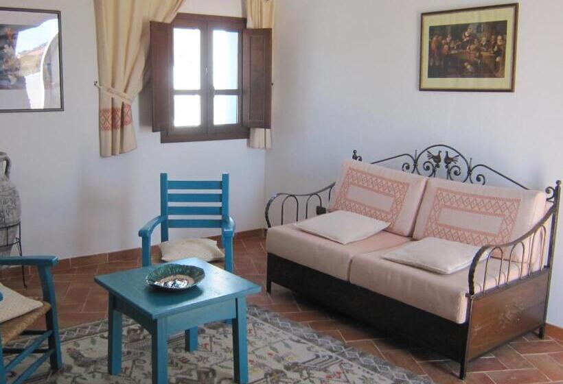 جناح, Resort Nuraghe Arvu