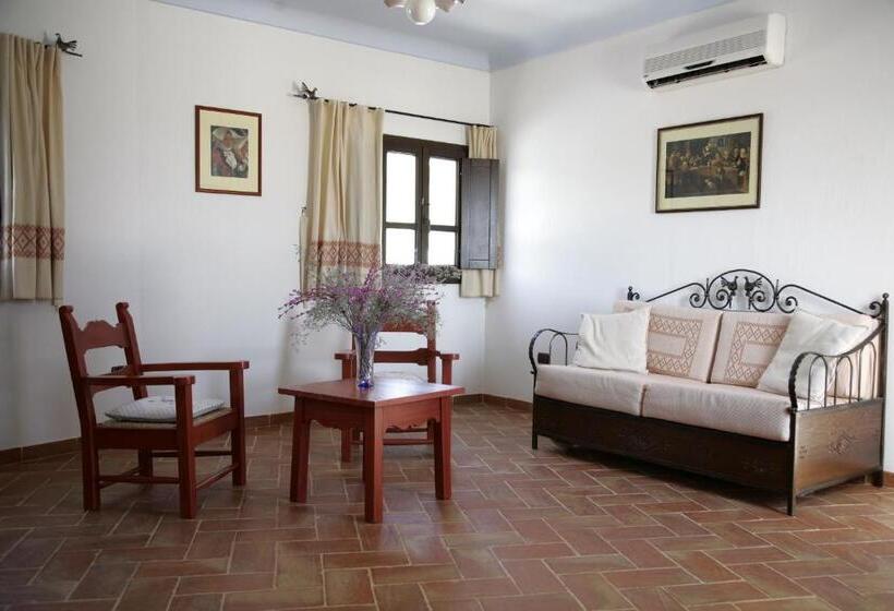 סוויטה, Resort Nuraghe Arvu