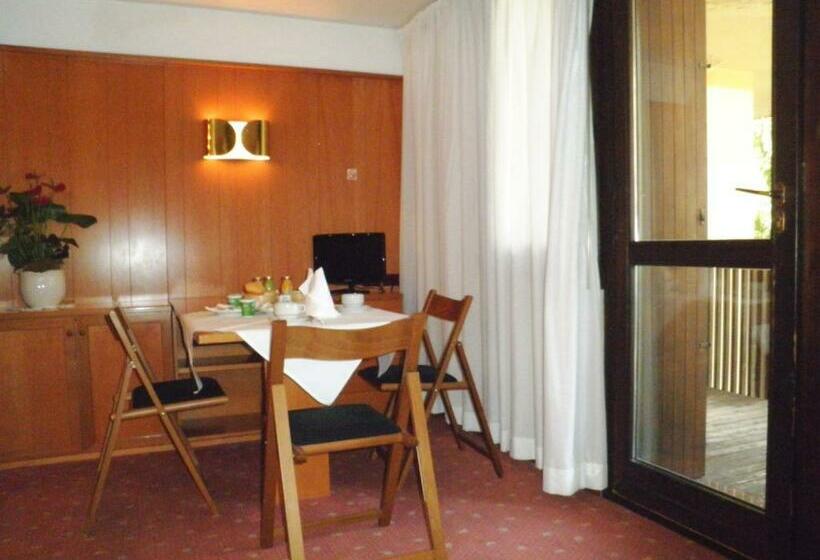 דירת חדר, R.t.a.  Des Alpes 2