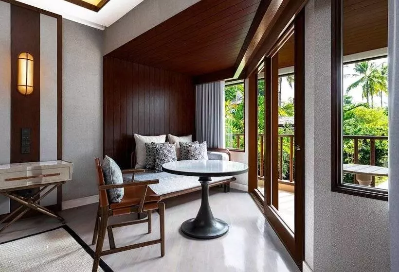 اتاق لوکس با چشم‌انداز دریاچه, The Laguna, A Luxury Collection Resort & Spa, Nusa Dua, Bali