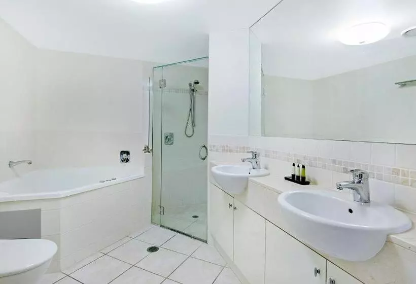 آپارتمان 2 خوابه, Ultiqa Shearwater Resort