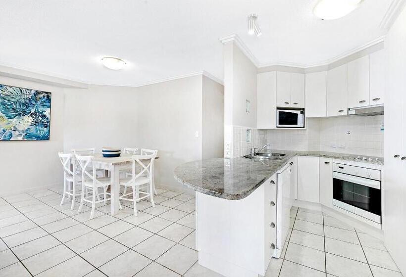 Апартаменты 3 Спальни, Ultiqa Shearwater Resort