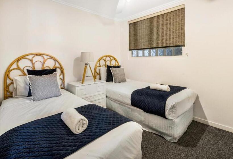 Апартаменты Пентхаус 1 Спальня, Ultiqa Shearwater Resort