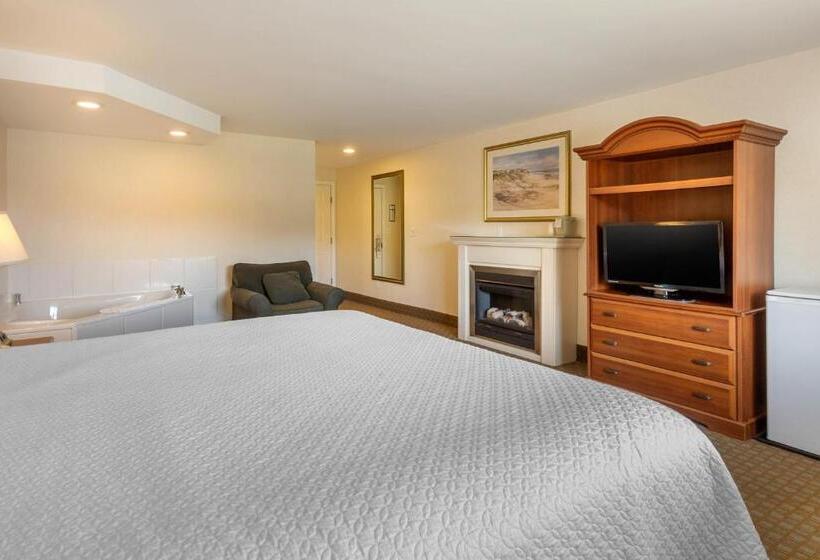 חדר סטנדרט עם מיטת קינג, Ogunquit Hotel And Suites