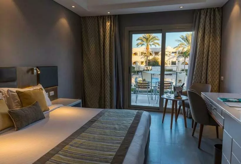سوییت خانوادگی, Sunrise Diamond Beach Resort Grand Select