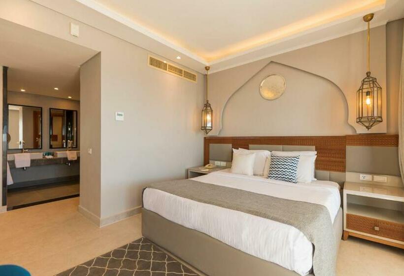 Люкс Executive Вид на Море, Sunrise Diamond Beach Resort Grand Select