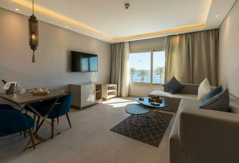 سوئیت اجرایی با چشمانداز دریا, Sunrise Diamond Beach Resort Grand Select
