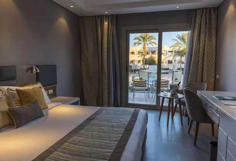 سوییت خانوادگی, Sunrise Diamond Beach Resort Grand Select