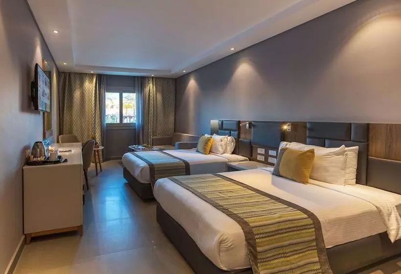 سوییت خانوادگی, Sunrise Diamond Beach Resort Grand Select