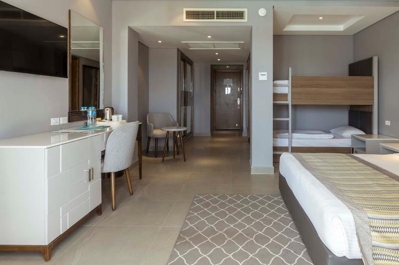 Семейный Номер с Койками, Sunrise Diamond Beach Resort Grand Select