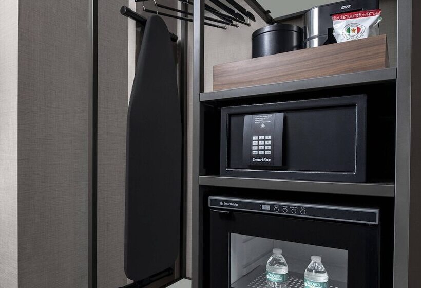 غرفة قياسية سرير مزدوج, Ac Hotel By Marriott Miami Dadeland