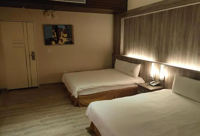 اتاق استاندارد چهار تخته, 君洋飯店co Living Hotel 龍潭科學園區 楊梅幼獅 月租旅居共生宅