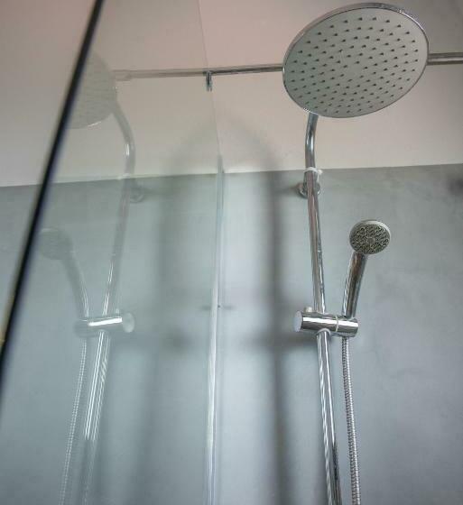 高级大房间, Marabou