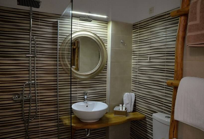 高级大房间, Marabou