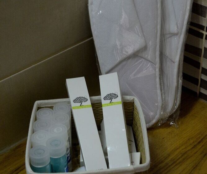 高级大房间, Marabou