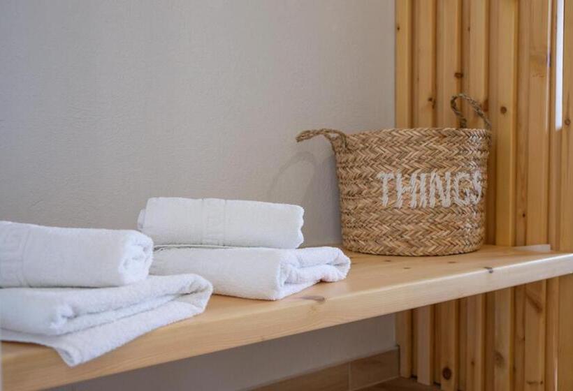 高级大房间, Marabou