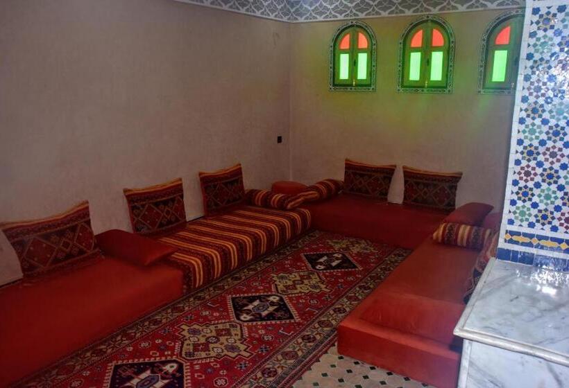 آپارتمان 1 خوابه, Riad Razoli Sidi Fateh