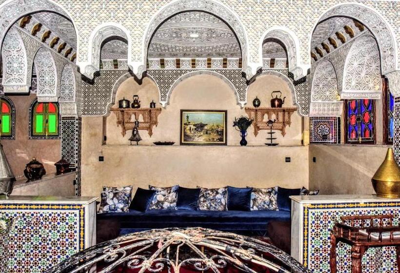 آپارتمان 1 خوابه, Riad Razoli Sidi Fateh
