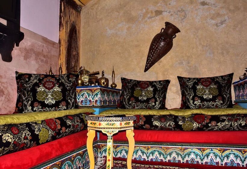 آپارتمان 1 خوابه, Riad Razoli Sidi Fateh