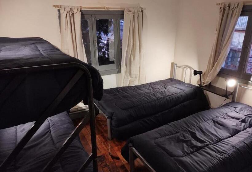 تختخواب در اتاق مشترک, Temiscira Hostel