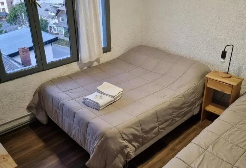 スタンダードトリプルルーム, Temiscira Hostel