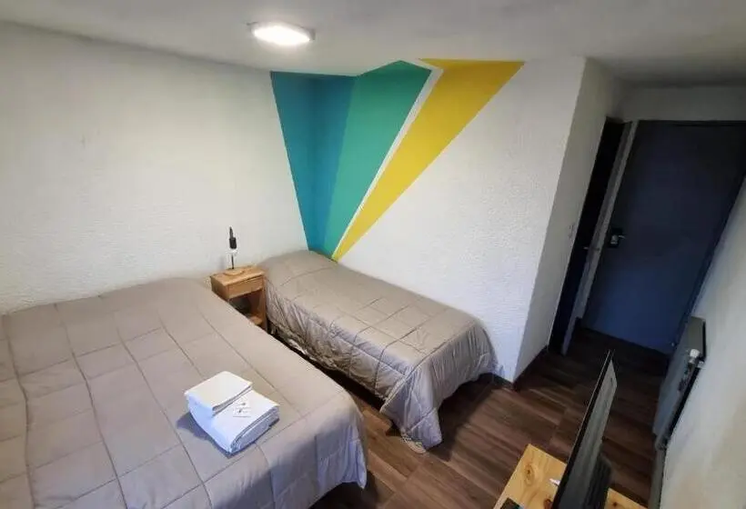 スタンダードトリプルルーム, Temiscira Hostel
