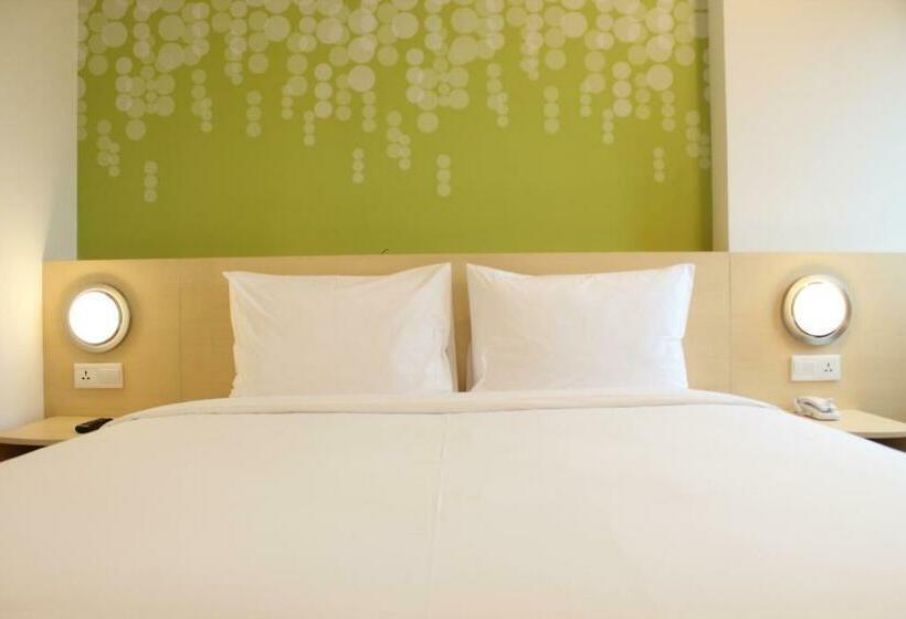 חדר סטנדרט, Zest Parang Raja Solo By Swiss Belhotel International