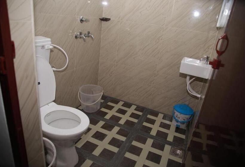 标准间, Meghna Residency