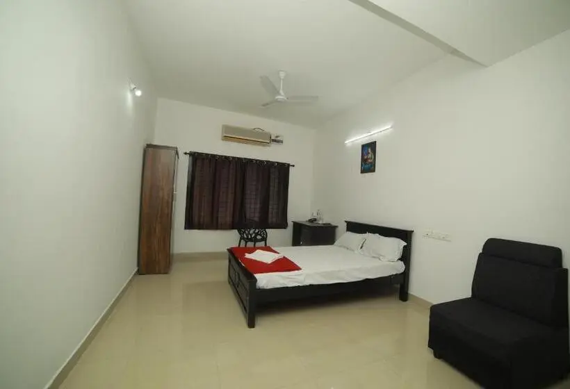 スーペリアールーム, Meghna Residency
