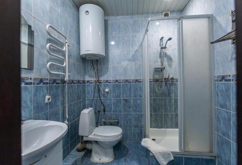 اتاق سوپریور سه تخته, алексік