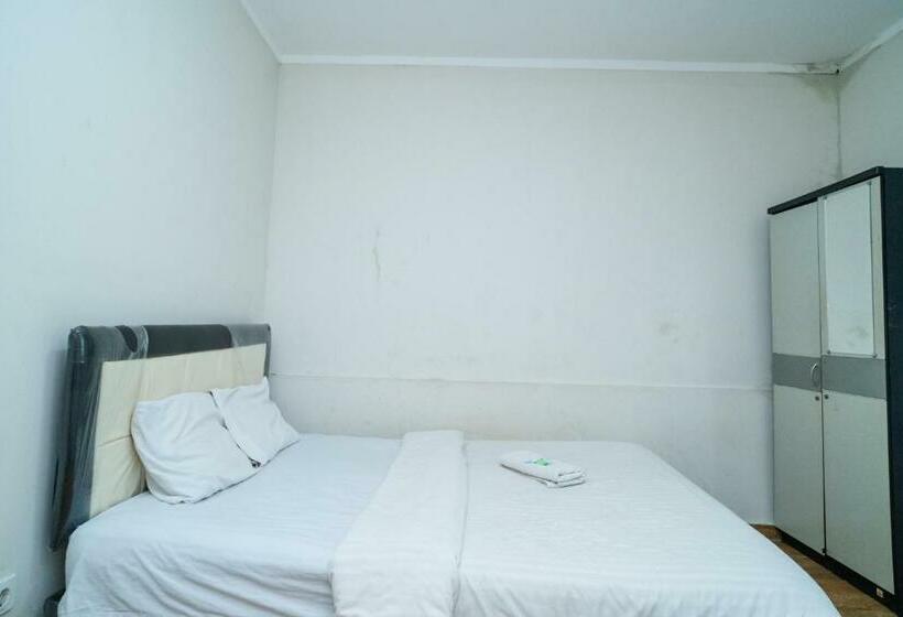 Номер Стандарт, 77 Guest House Serpong Mitra Reddoorz