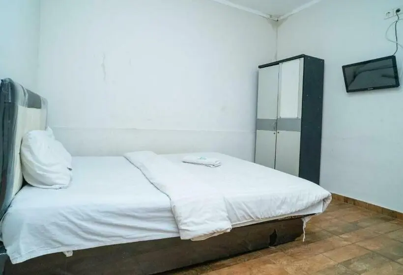 スタンダードルーム, 77 Guest House Serpong Mitra Reddoorz
