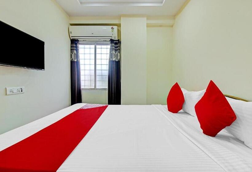 Quarto Estandar, O Adhin Residency