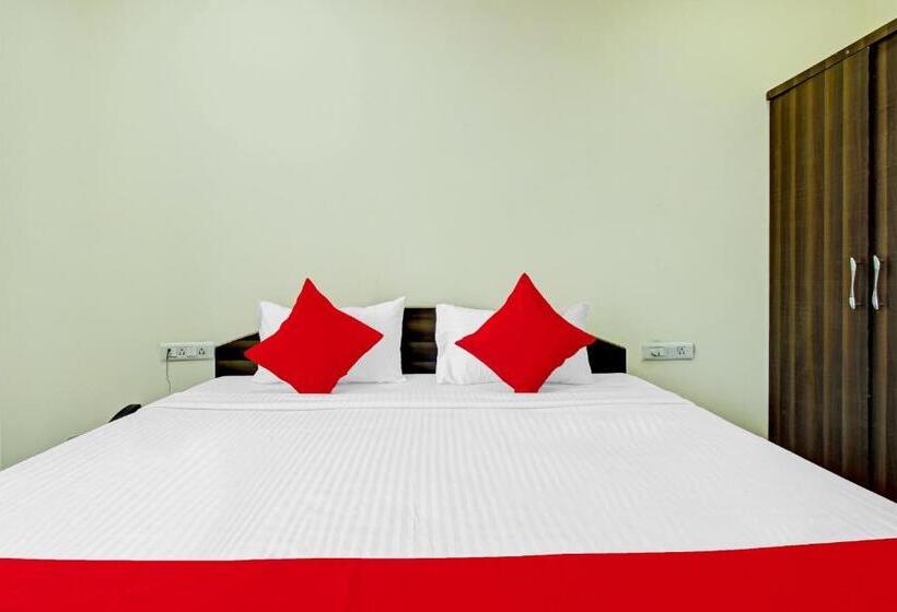 标准间, O Adhin Residency