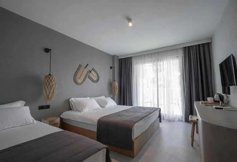 Superior Kolmen Hengen Huone, Regia Mare Beach Hotel & Spa Bodrum