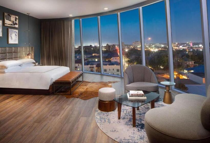 סטודיו סטנדרט, מיטה זוגית, Thompson San Antonio   Riverwalk, By Hyatt