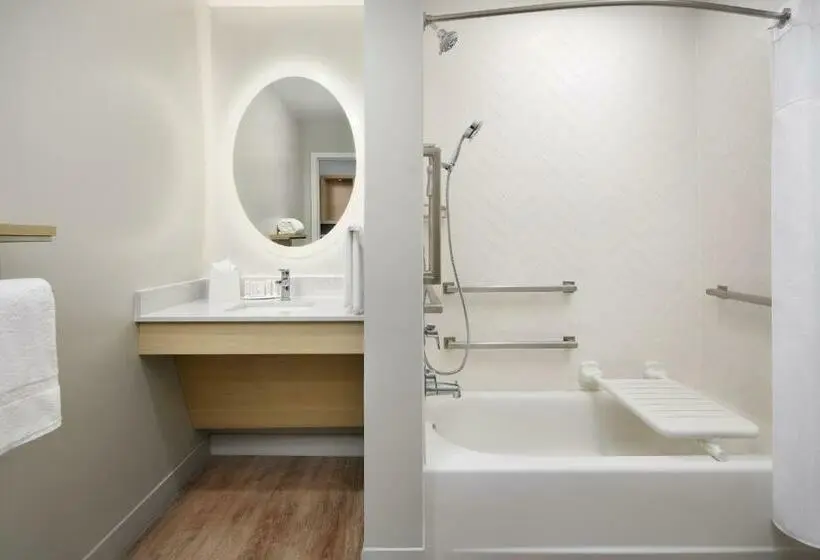 キングサイドベッドのスタンダードワンルーム, Towneplace Suites By Marriott Plant City