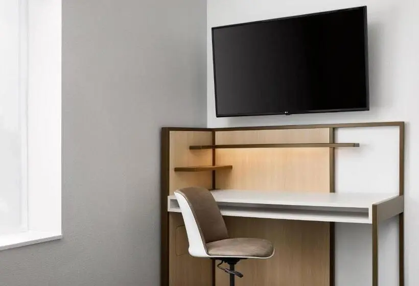キングサイドベッドのスタンダードワンルーム, Towneplace Suites By Marriott Plant City