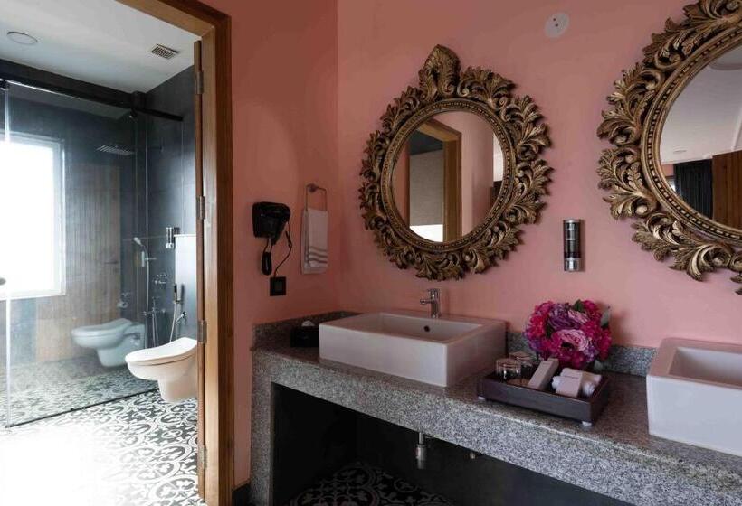 エクゼクティブスイート, The Atman Dharamshala By Leisure Hotels
