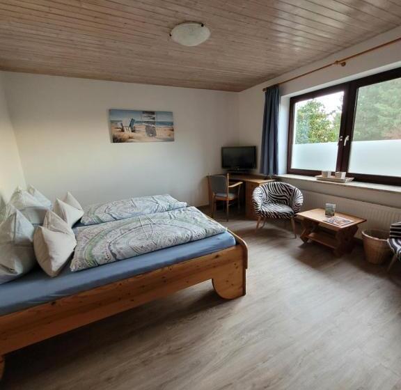 חדר סטנדרט, Room And Kitchen Im Katerberg