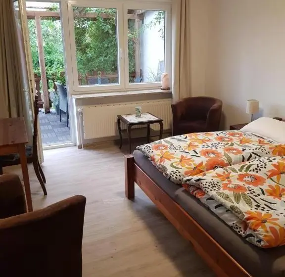 バルコニー付きスタンダードルーム, Room And Kitchen Im Katerberg