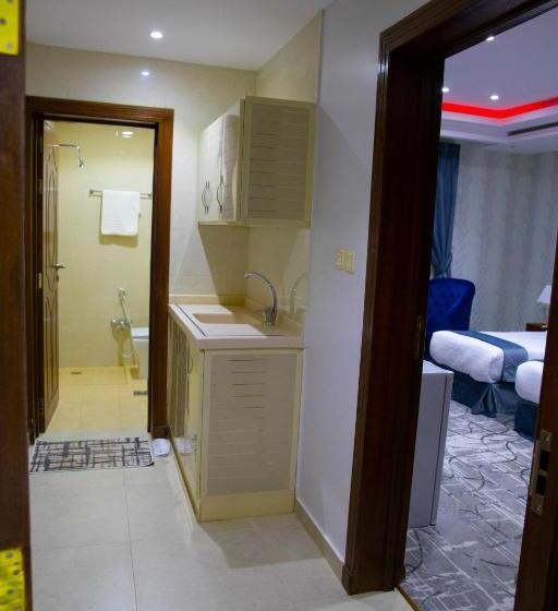 Standard room with outdoor bath, فندق بــــاســــيل