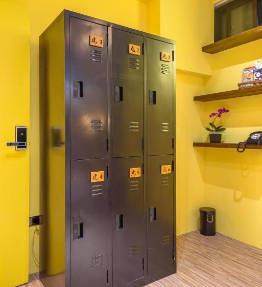 تختخواب در اتاق مشترک, 山多香青年民宿 Santhosham Hostel