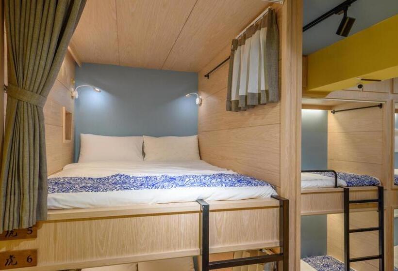 تختخواب در اتاق مشترک, 山多香青年民宿 Santhosham Hostel