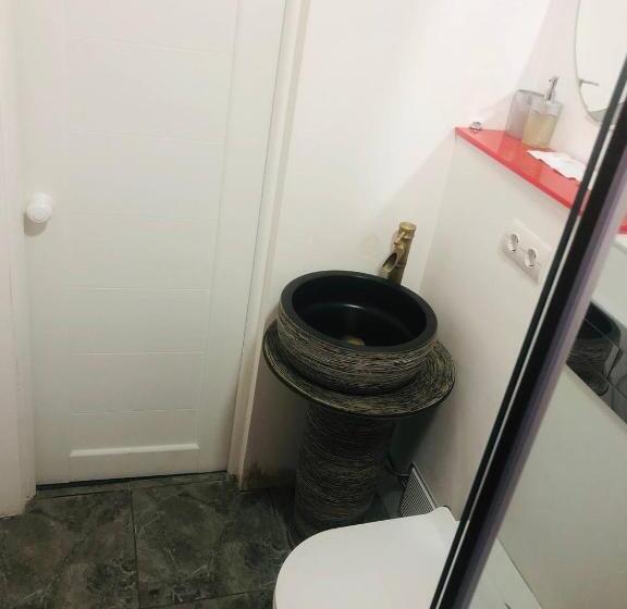 Cameră Economică, Arkadia Beach