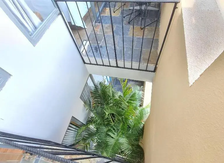 اتاق خانوادگی, Cagina Boutique Hostel