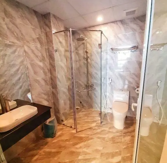 اتاق استاندارد, Rinny
