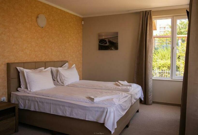 Номер Стандарт Боковой Вид на Море, Solinaria Boutique