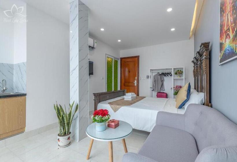 اتاق استاندارد با چشم‌انداز دریاچه, The Lakeview  West Lake Lotus Apartments