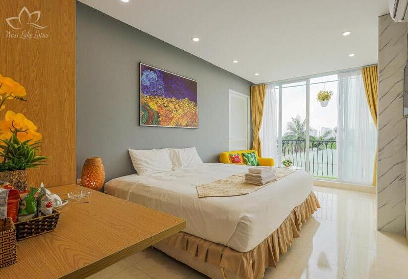 اتاق استاندارد با چشم‌انداز دریاچه, The Lakeview  West Lake Lotus Apartments